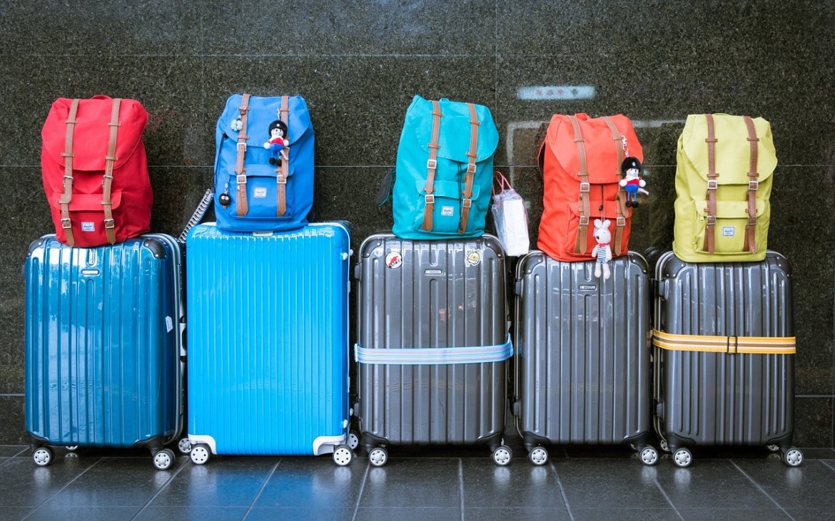 Jak spakować bagaż dodatkowy?